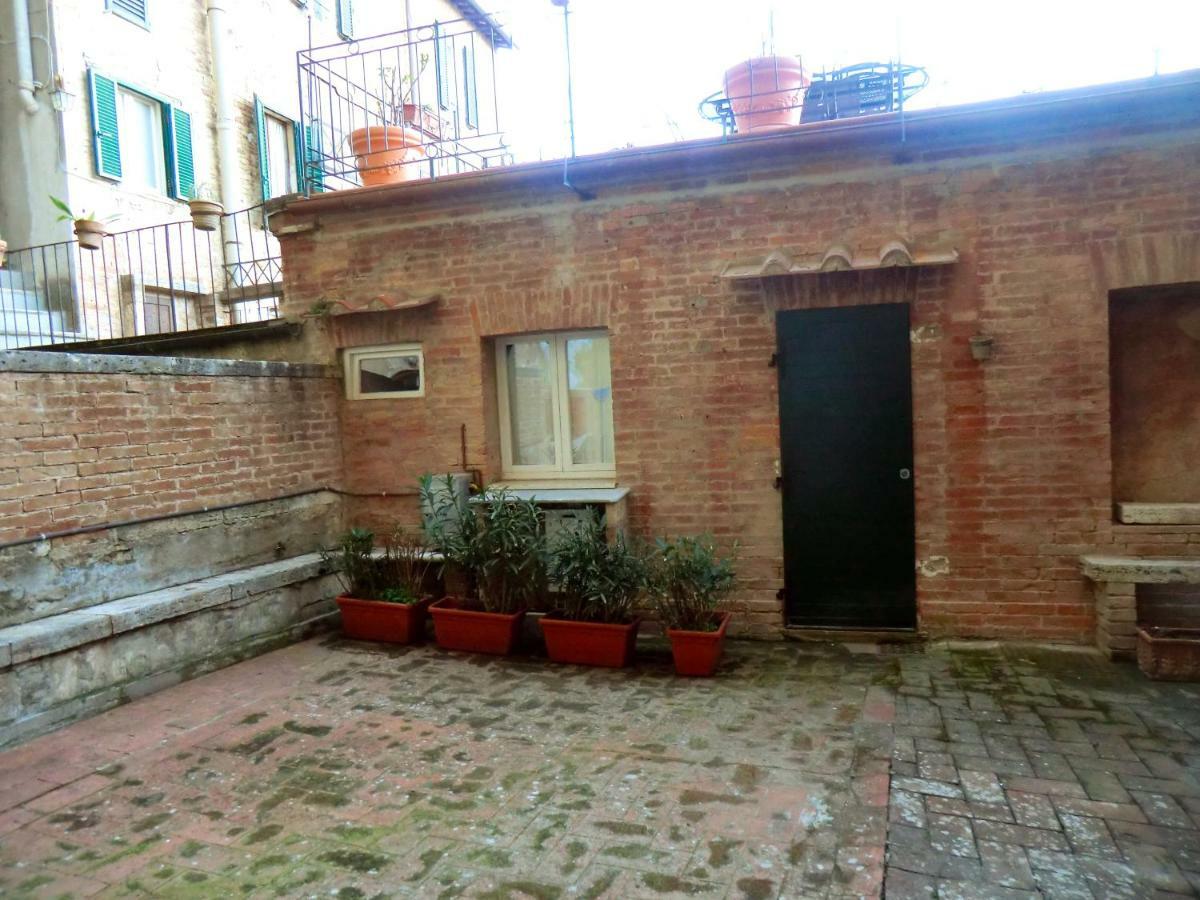 Casa Iolanda Apartment Siena Exterior photo
